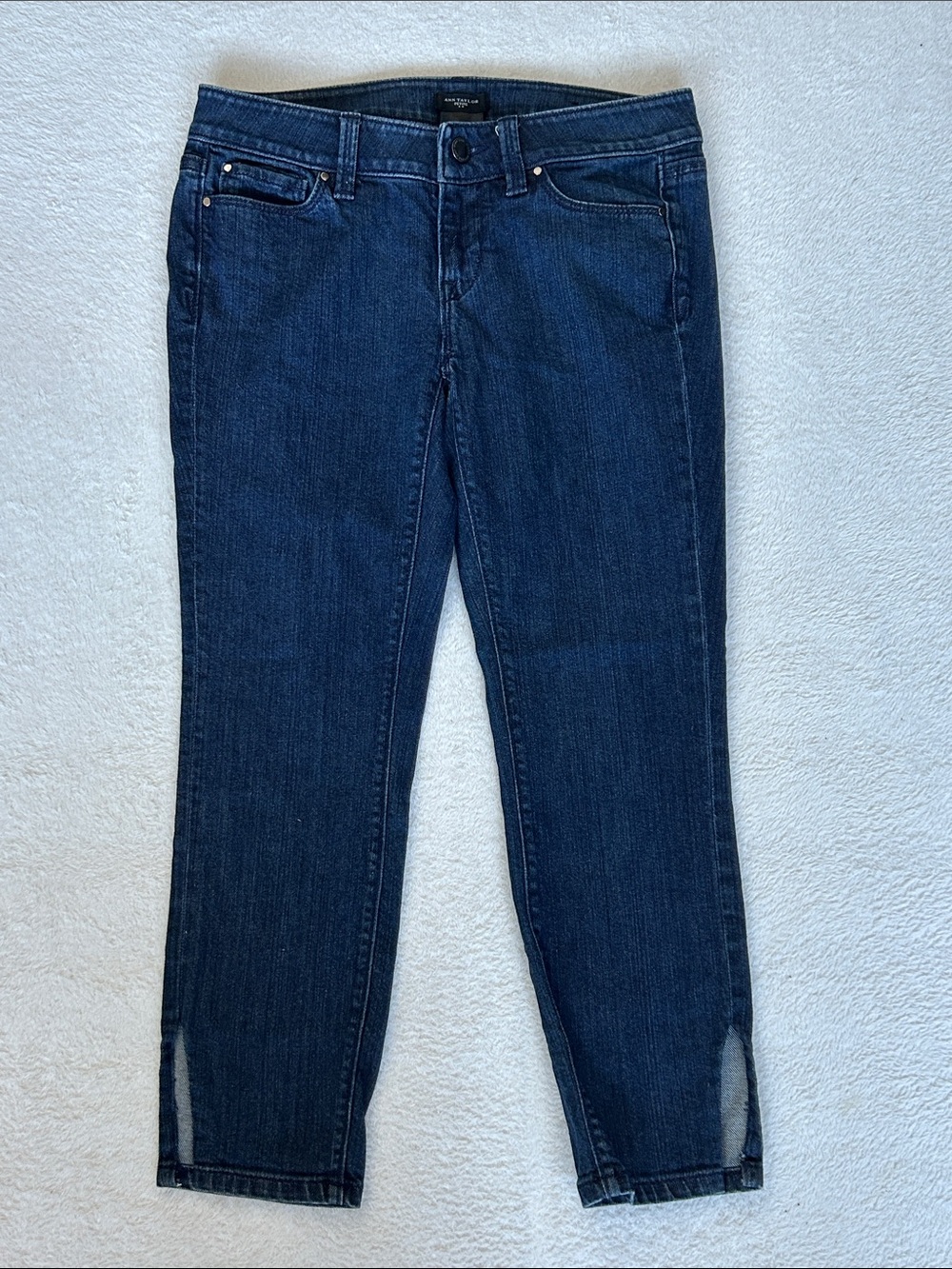 Ann Taylor Petite Women's Dark Blue Low Rise Slim Jeans with Ankle Slits 0P